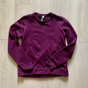 LULULEMON ATHLETICA PURPLE PULLOVER LONG SLEEVE